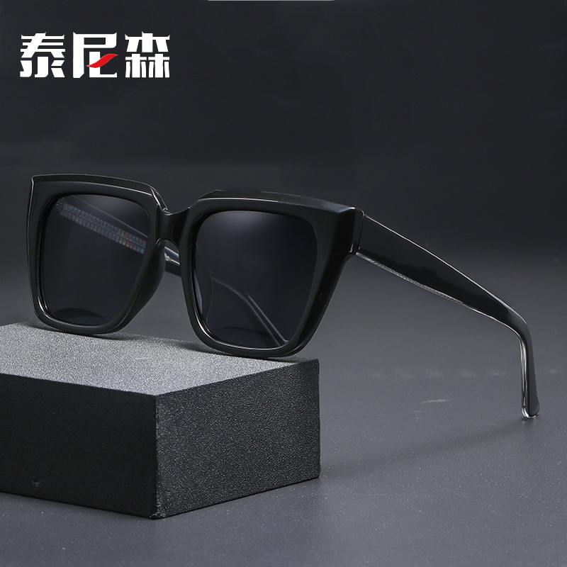 عینک آفتابی 2022 مدل 62661