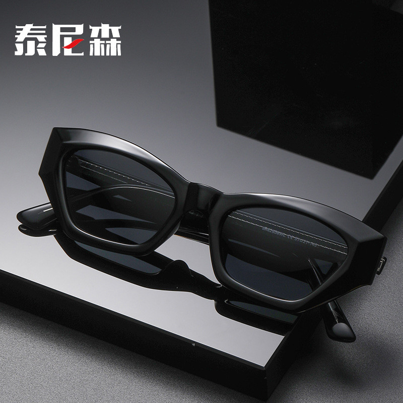 عینک آفتابی 2022 مدل 62658