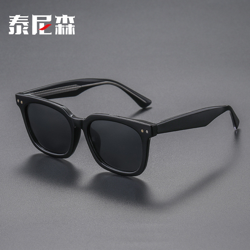 عینک آفتابی 2022 مدل 62655