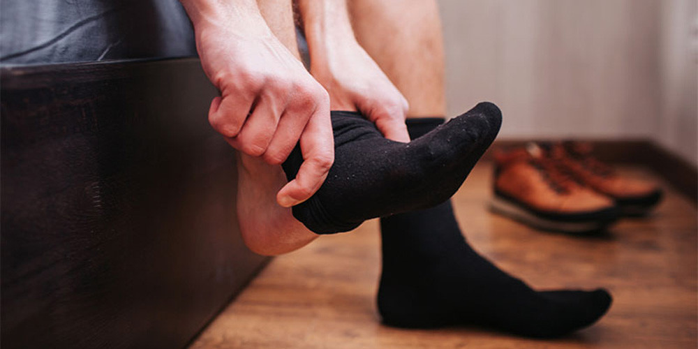 انواع جوراب مردانه و نکات ست کردن آن
